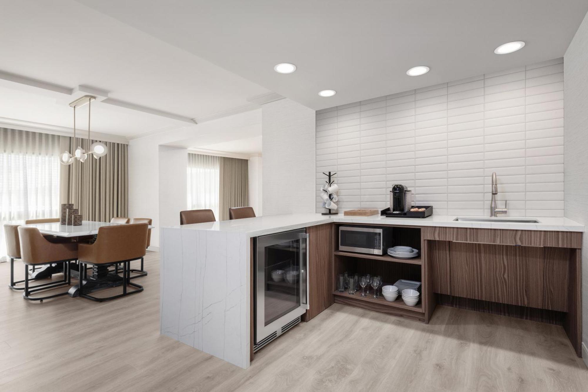 Hyatt Regency Irvine Hotel Екстериор снимка
