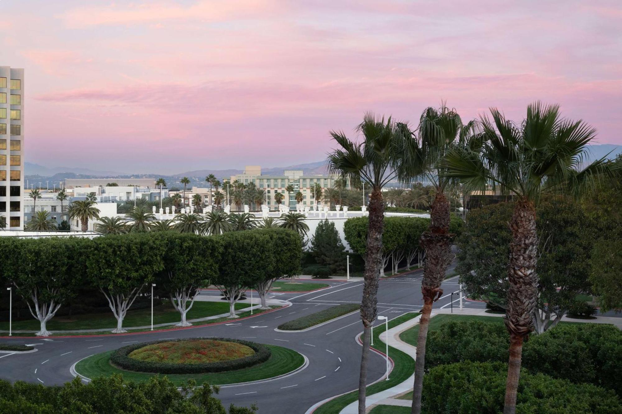 Hyatt Regency Irvine Hotel Екстериор снимка