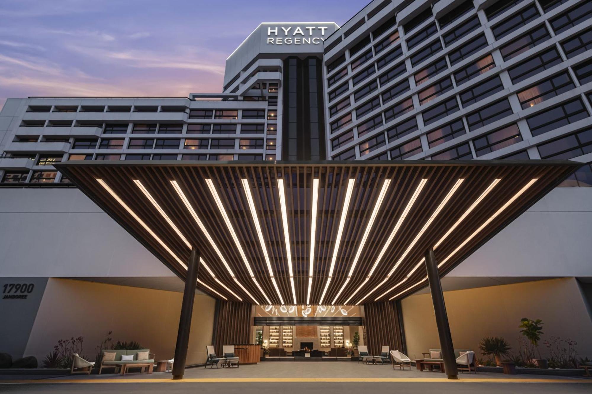 Hyatt Regency Irvine Hotel Екстериор снимка